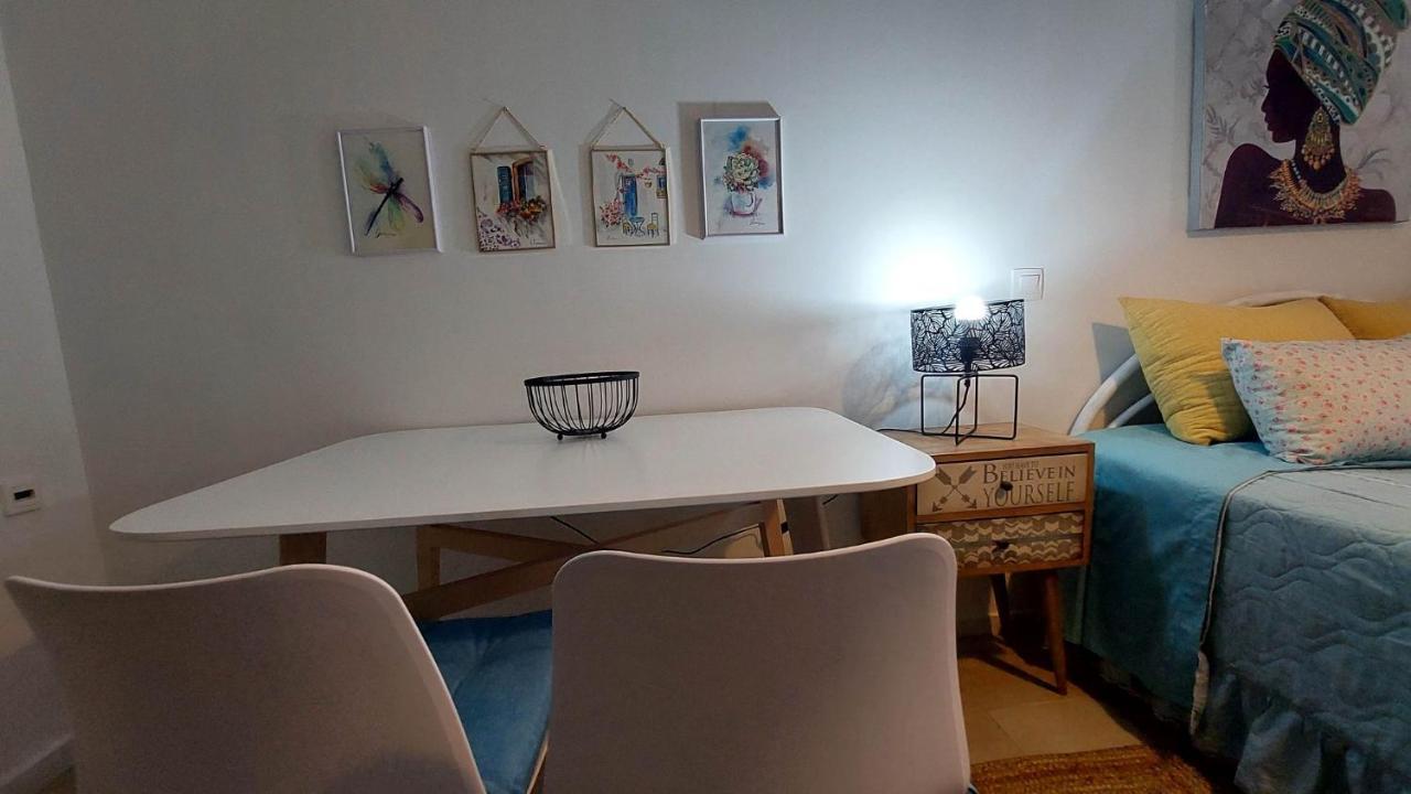 Nias Studio Apartment เปรามา ภายนอก รูปภาพ