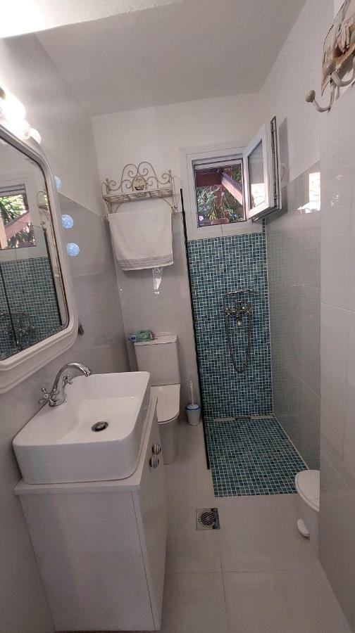 Nias Studio Apartment เปรามา ภายนอก รูปภาพ
